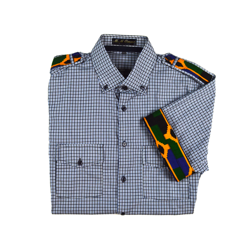 Weis blau doppel karriertes Hemd mit afrikanischen Waxdruckmuster