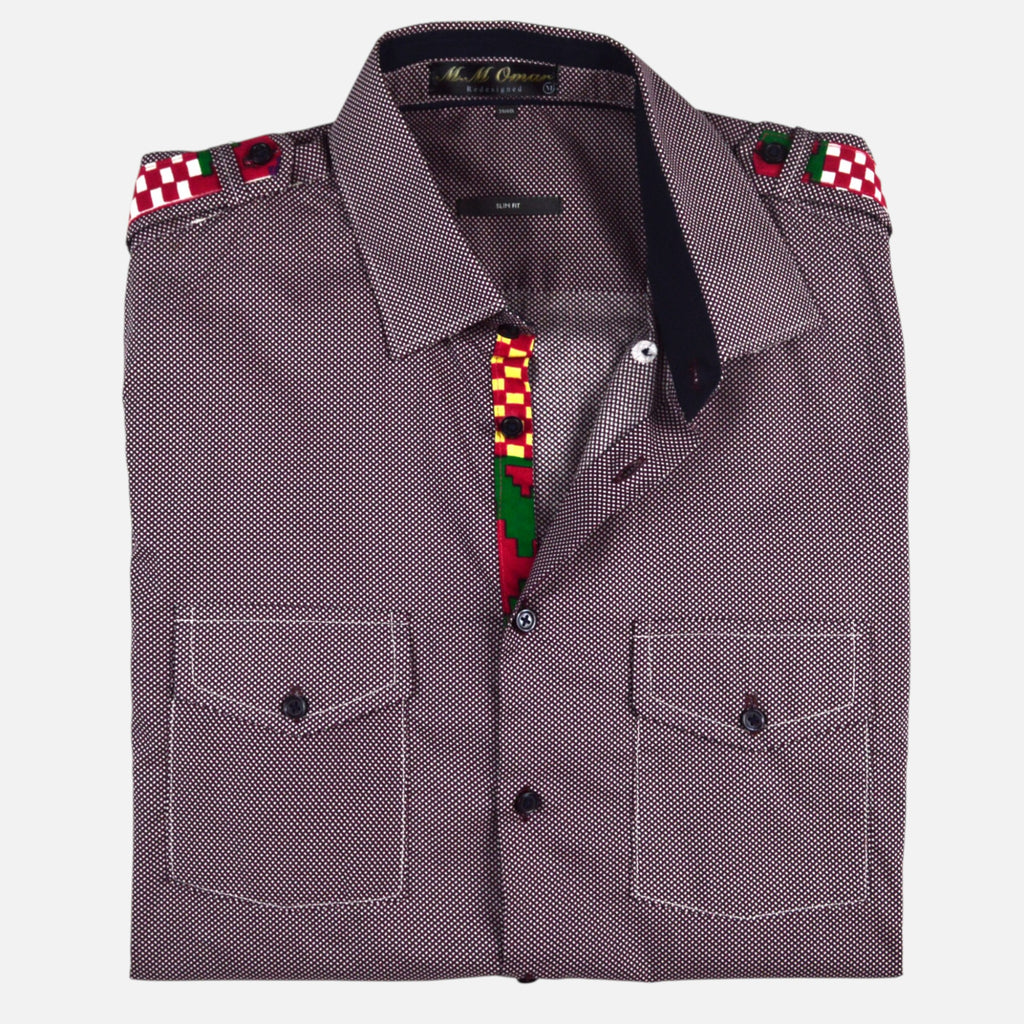 Afari Hemd – Detailaufnahme der Knopfleiste und Schulterklappe (Flatlay auf weißem Hintergrund)