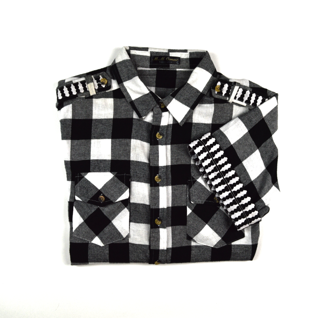 Schwarzweis Karriertes Flannelhemd mit afrikanischen Waxdruckmustern