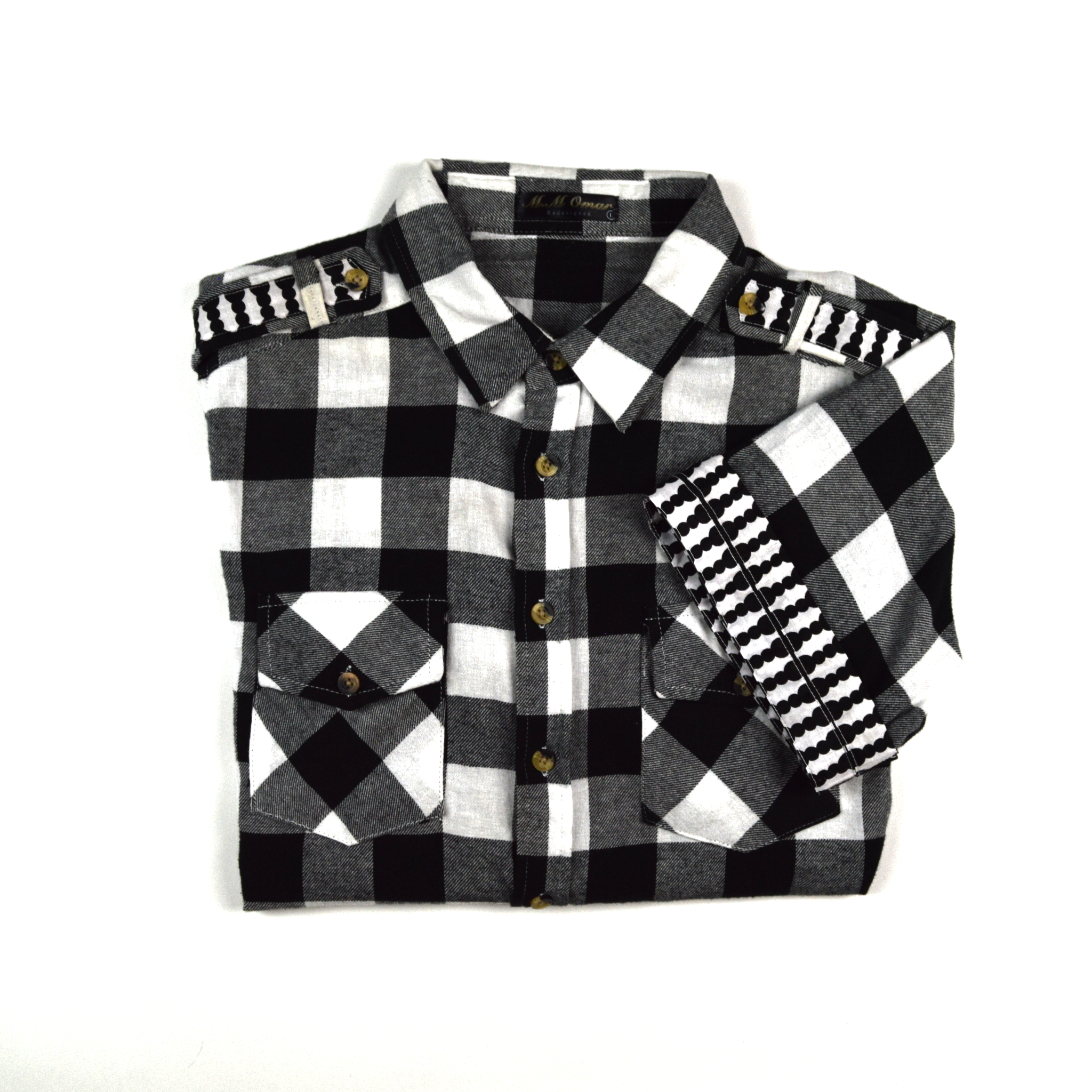 Schwarzweis Karriertes Flannelhemd mit afrikanischen Waxdruckmustern