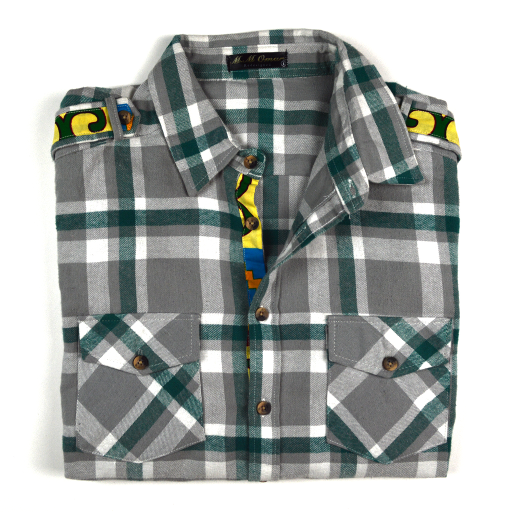 Weisgrau doppel Karriertes Flannelhemd mit afrikanischen Waxdruckmustern